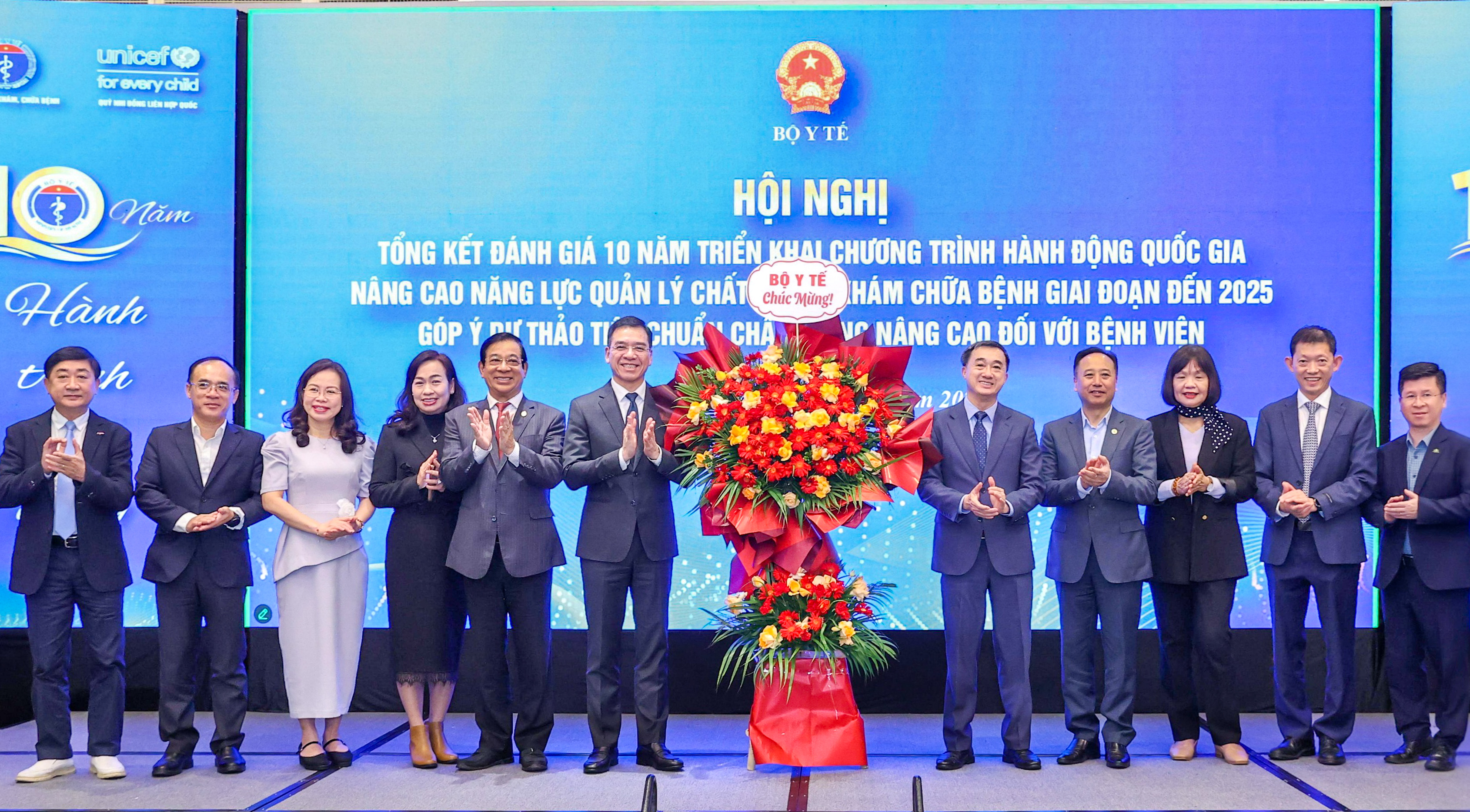 BỆNH VIỆN RĂNG HÀM MẶT TRUNG ƯƠNG HÀ NỘI THAM GIA HỘI NGHỊ TỔNG KẾT ĐÁNH GIÁ 10 NĂM THỰC HIỆN CÔNG TÁC QUẢN LÝ CHẤT LƯỢNG BỆNH VIỆN 